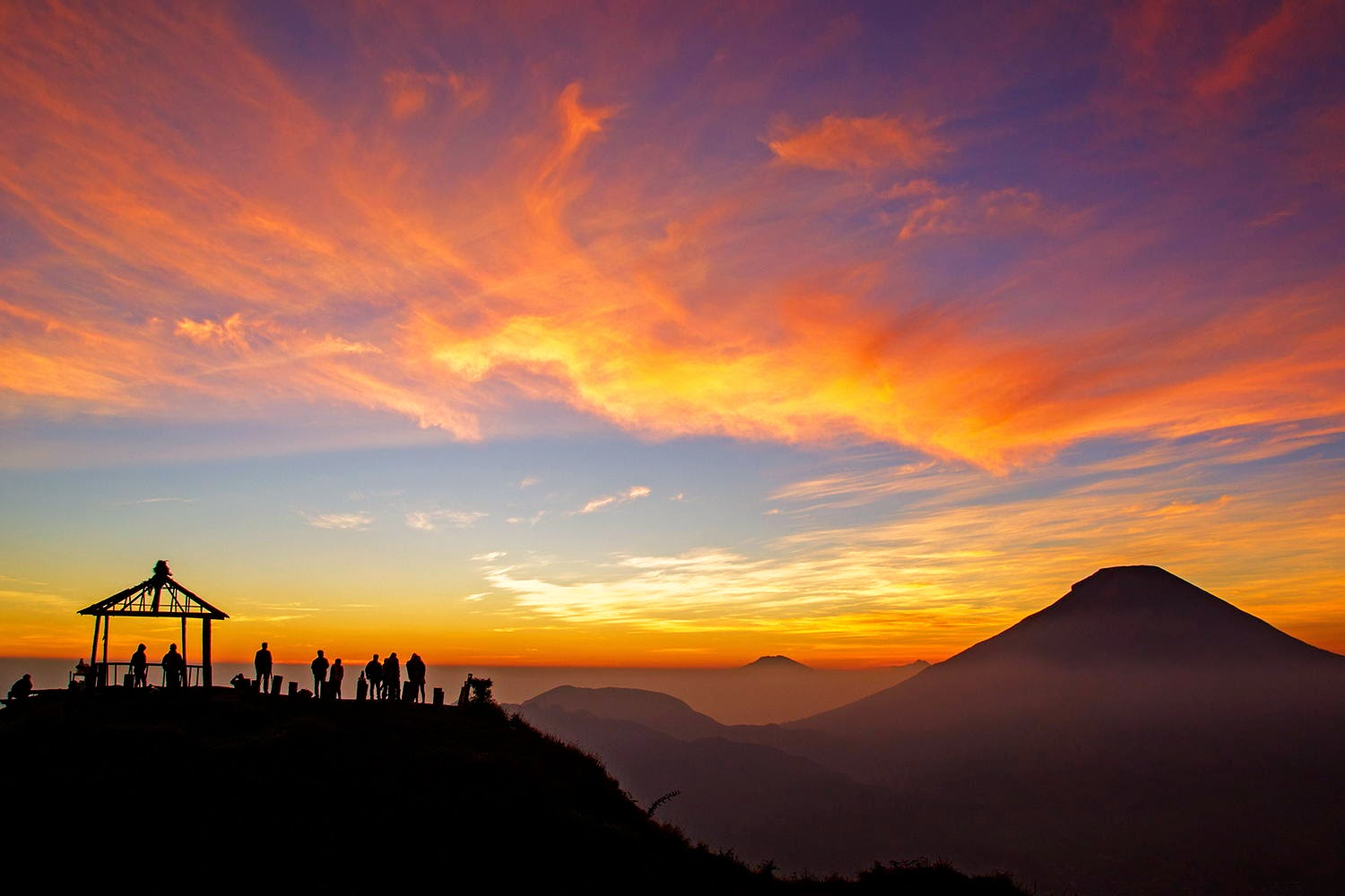 SUNRISE SIKUNIR